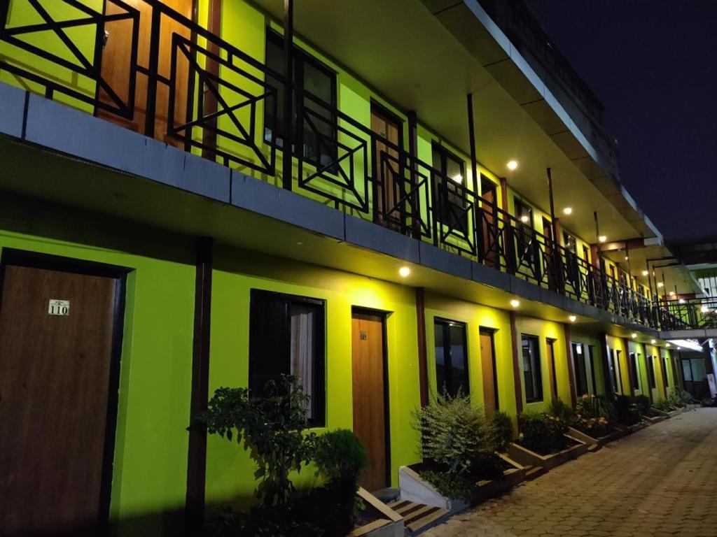 Hotel Dine & Dream Kathmandu Ngoại thất bức ảnh