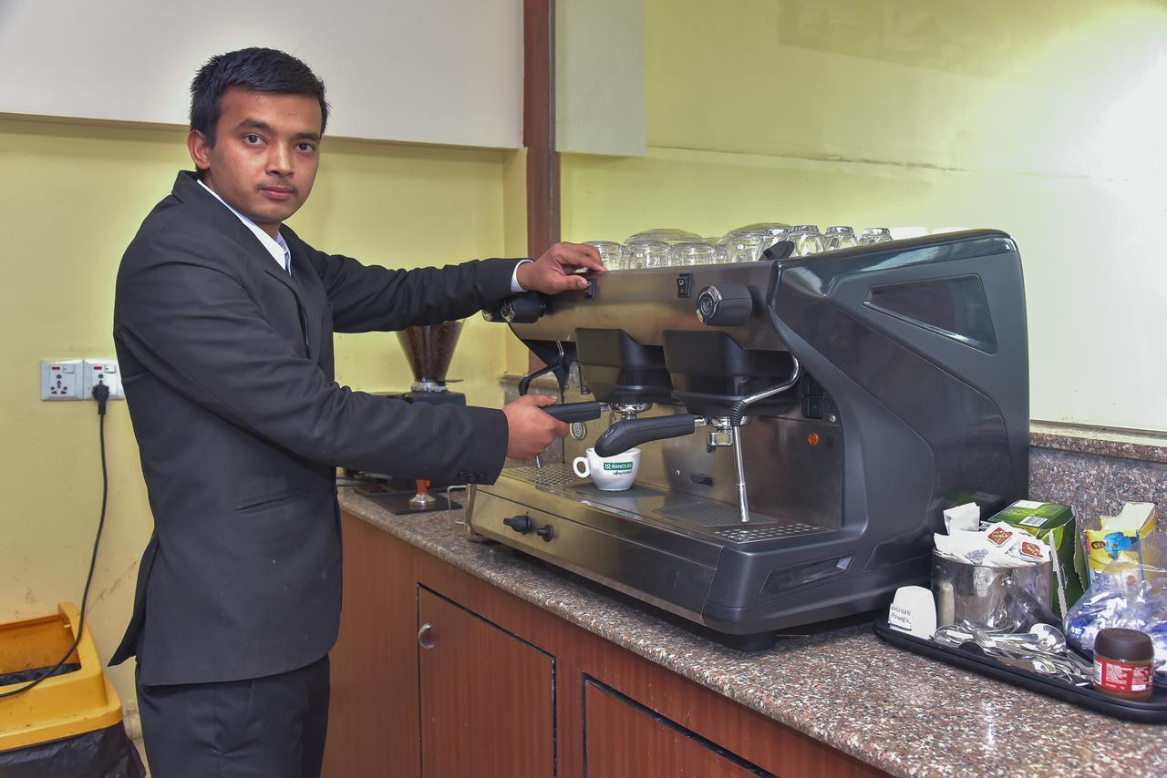 Hotel Dine & Dream Kathmandu Ngoại thất bức ảnh