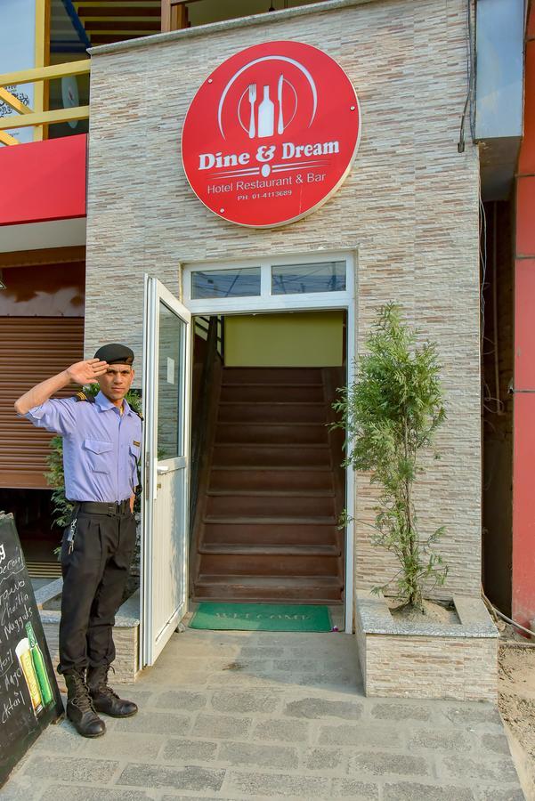 Hotel Dine & Dream Kathmandu Ngoại thất bức ảnh